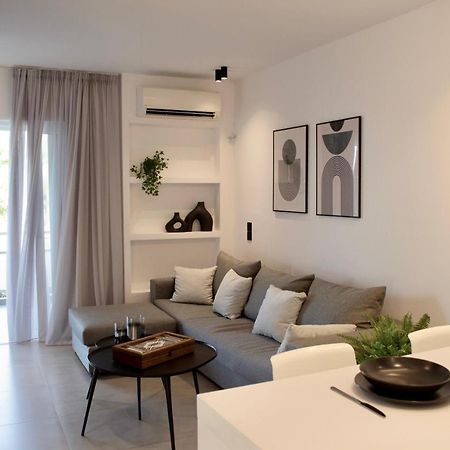Seafront Apartment By C2C Architects Kalivia Thorikou ภายนอก รูปภาพ